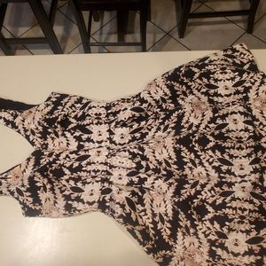 Juniors dress size 3